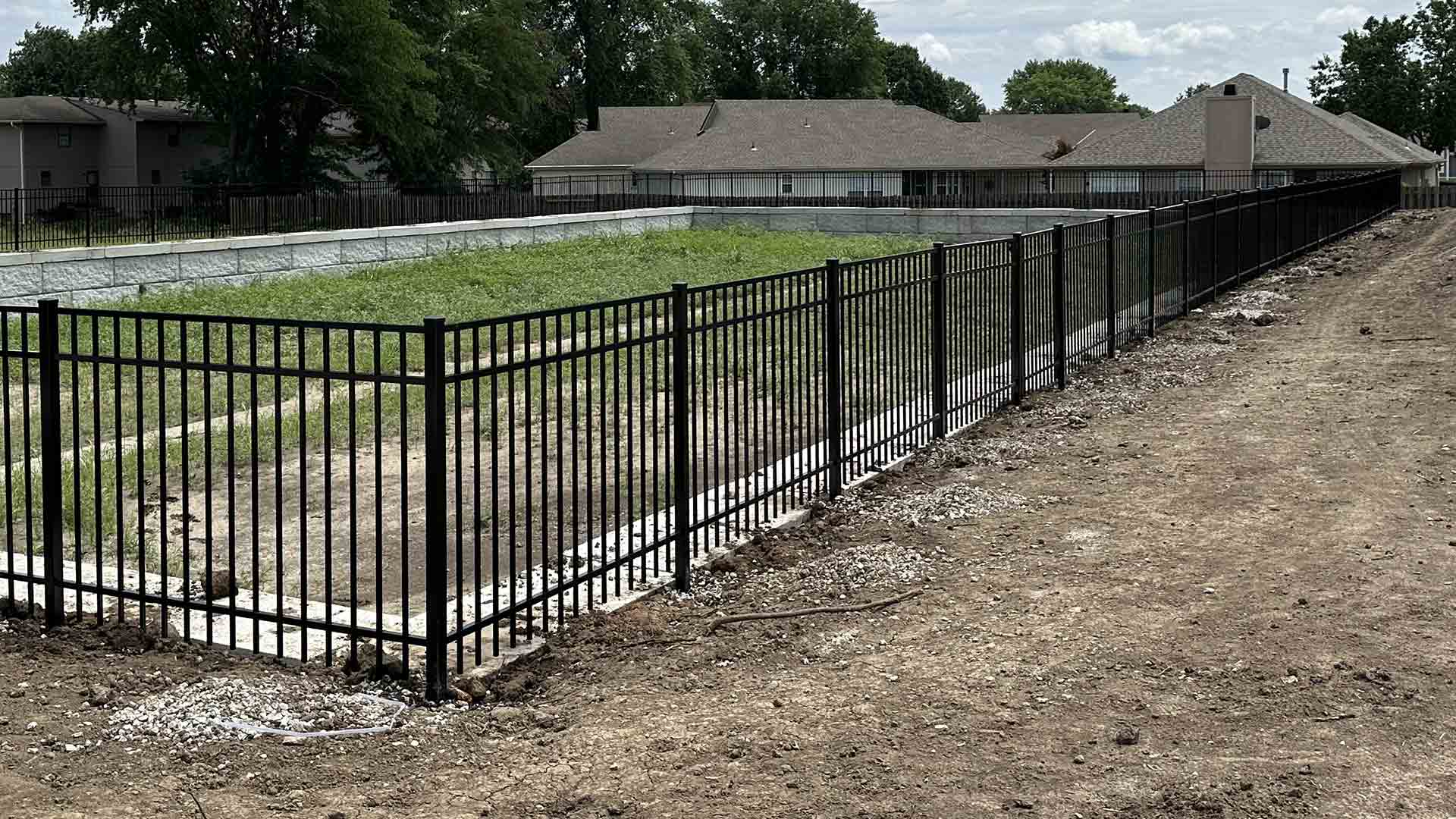 Example 01 of a commercial aluminum fence fabricated and installed by Slagle Fence in Kansas City
