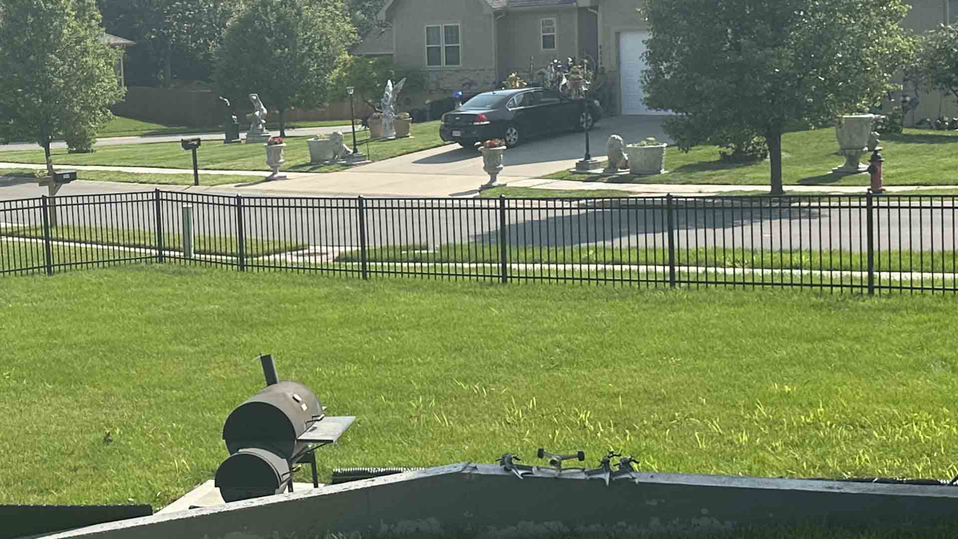 Example 11 of a residential aluminum fence fabricated and installed by Slagle Fence in Kansas City