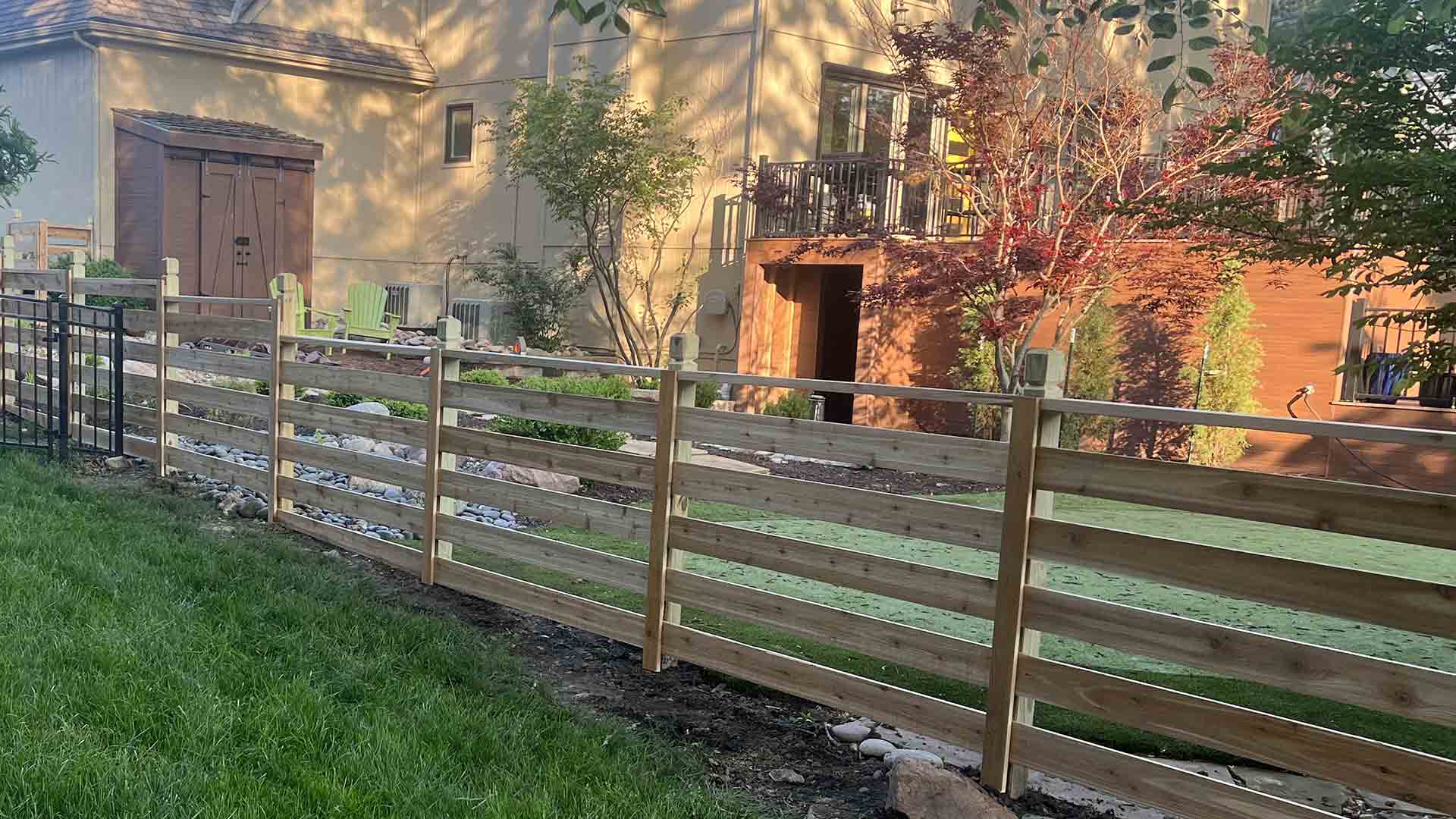 Example 06 of a residential wood fence fabricated and installed by Slagle Fence in Kansas City