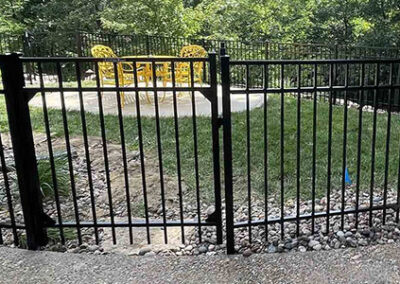 Example 03 of an Aluminum Fence installed by Slagle Fence in the Kansas City Metro